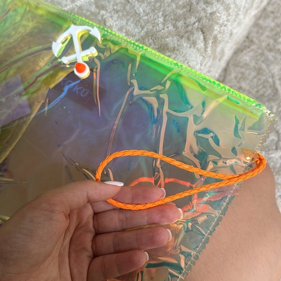 Koku Beach Clutch - Picture 3 of 4